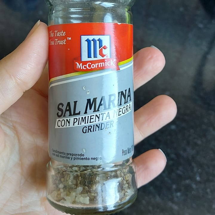 photo of McCormick Sal Marina Con Pimienta Negra Grinder shared by @danielamoreiraleite on  29 Apr 2022 - review