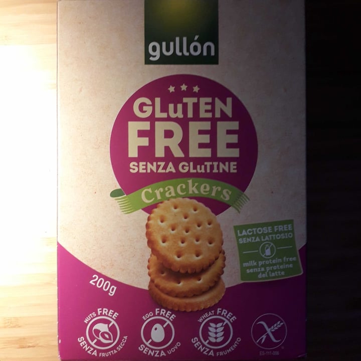 review photo of Gullón Gluten Free Crackers shared by @veganfoodieomgopnik on 23 Oct 2021 - review