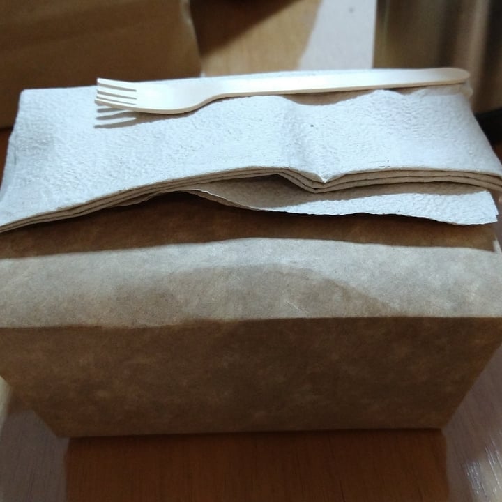review photo of Let it V - Delivery & Take Away Carrot cake shared by @camibrandan on 11 Aug 2022 - review