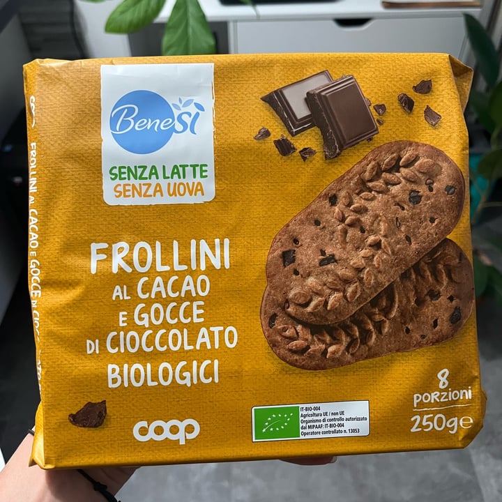 photo of Bene.Si coop Frollini biologici al cacao e gocce di cioccolato shared by @cogallo on  21 Sep 2022 - review