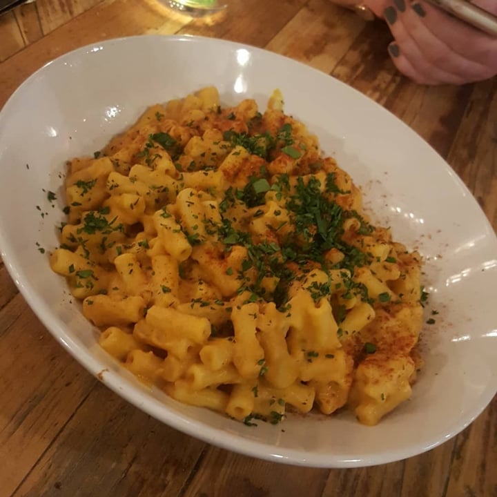 photo of Down the Hatch Mac N Cheese shared by @lowrimoxo on  27 Jun 2020 - review