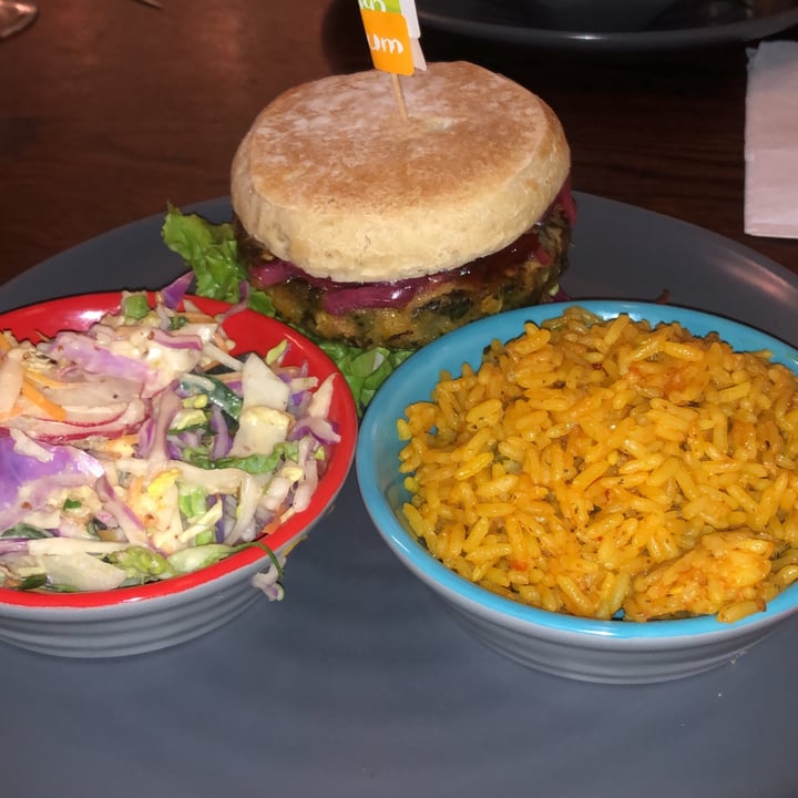 photo of Nando's Chickpea burger shared by @jacalice on  26 Mar 2022 - review