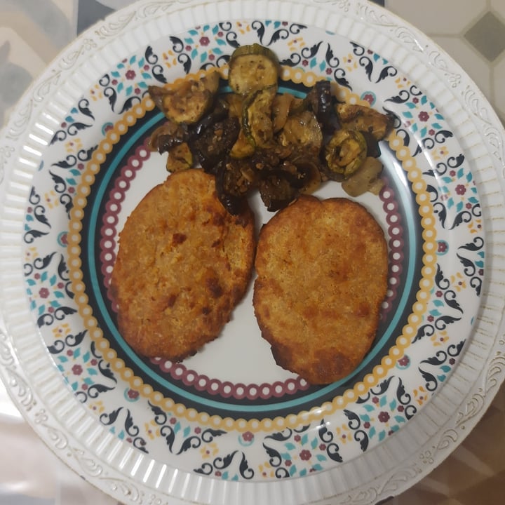 review photo of Goshen Vegge Steak vegetal shared by @alecalo on 29 Apr 2022 - review