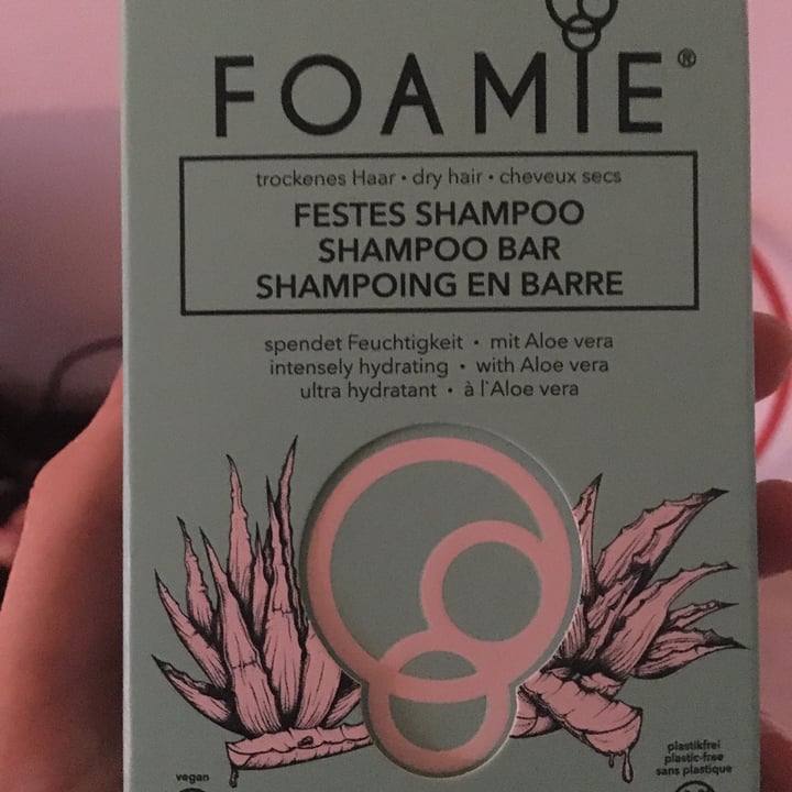 photo of Foamie  Shampoo shared by @linapina on  27 Nov 2020 - review