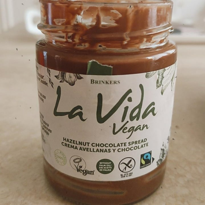 photo of La Vida Vegan Crema avellanas y chocolate shared by @veganaroa on  07 Nov 2022 - review