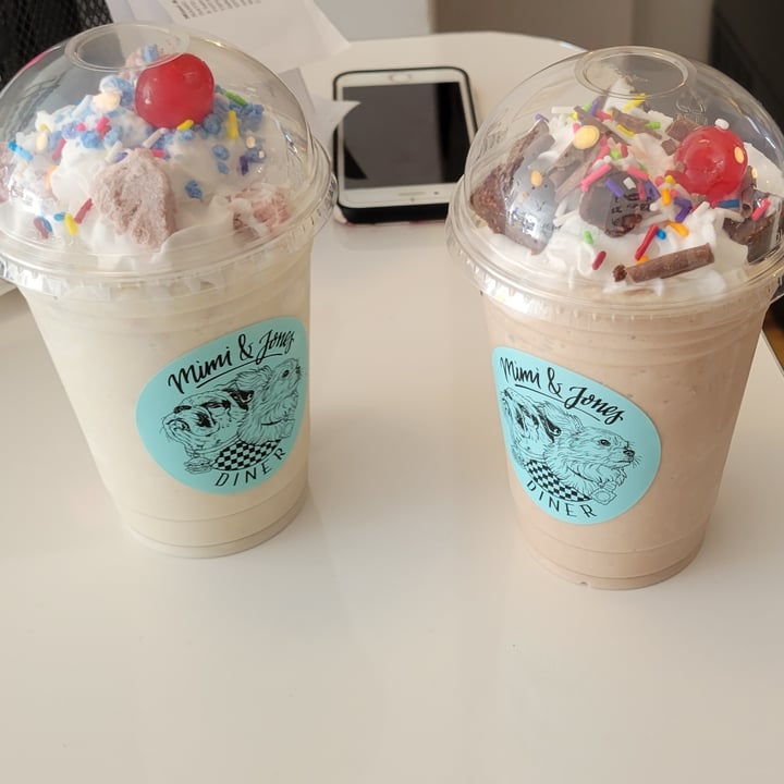 photo of Mimi & Jones Milkshake shared by @calistasavasta on  31 Oct 2021 - review