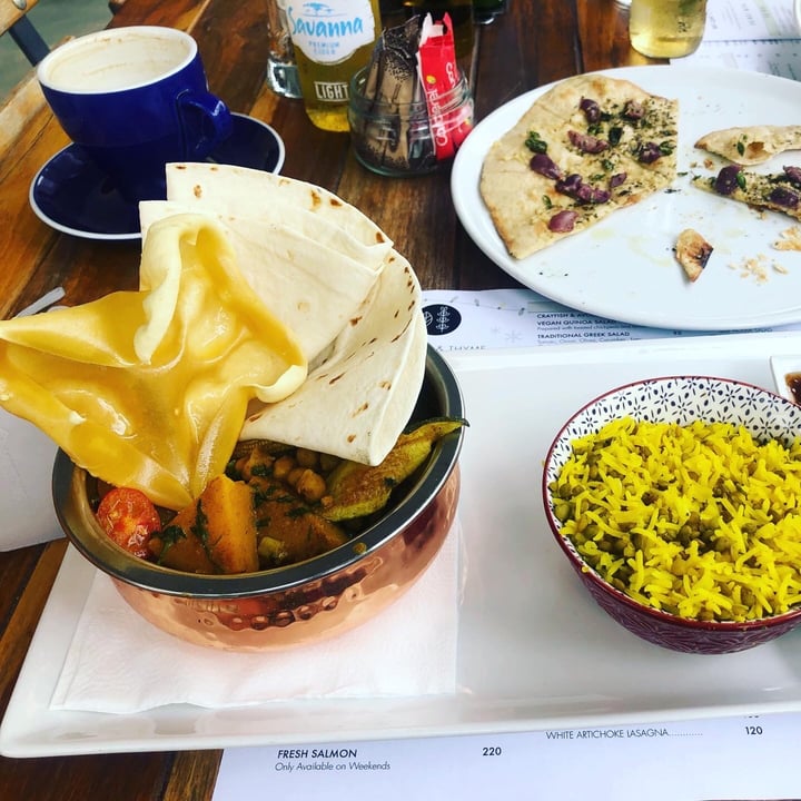 review photo of Bay Leaf & Thyme Vegan curry shared by @heidsm on 15 Jan 2022 - review