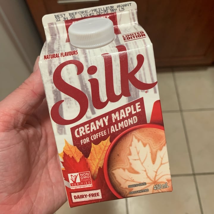photo of Silk Creamy Maple Almond for coffee shared by @nowmakeitvegan on  05 Jun 2022 - review