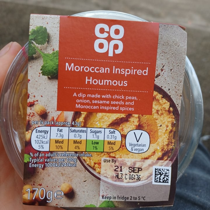 photo of Co operative Houmous shared by @yotodda16 on  28 Sep 2021 - review