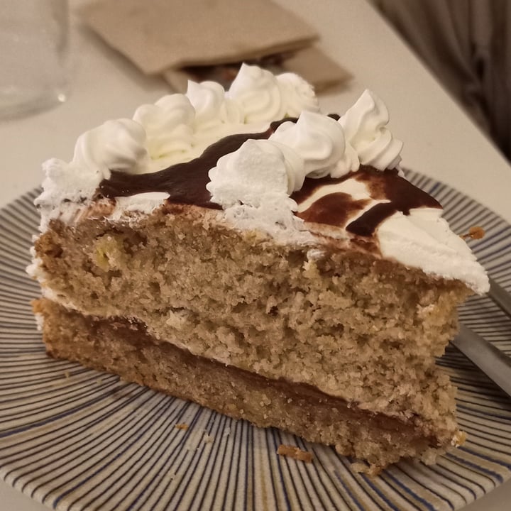 review photo of El Ojú Tarta de Plátano shared by @enniwestt2 on 21 Apr 2021 - review