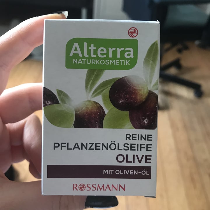 review photo of Alterra Reine Pflanzenölseife Olive shared by @valentinalinguini on 01 May 2020 - review