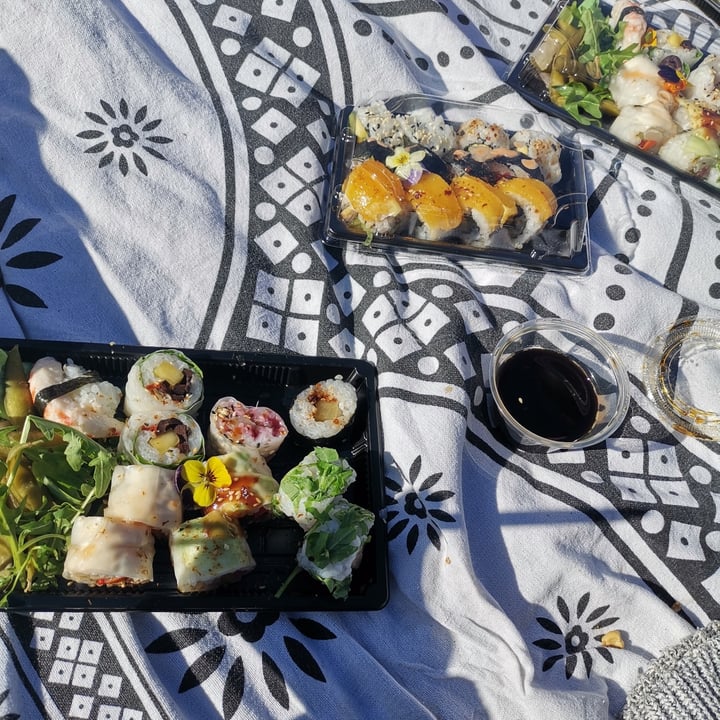 photo of Legumi Sushi Vegan Sushi Sampling shared by @teresaacsf on  08 Dec 2020 - review