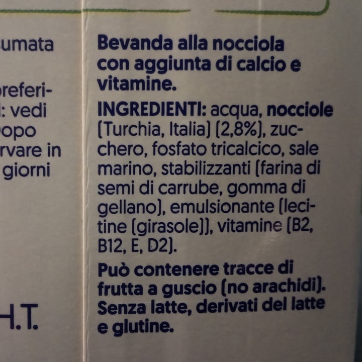 review photo of Alpro Nocciola shared by @lucythewombat on 04 May 2022 - review