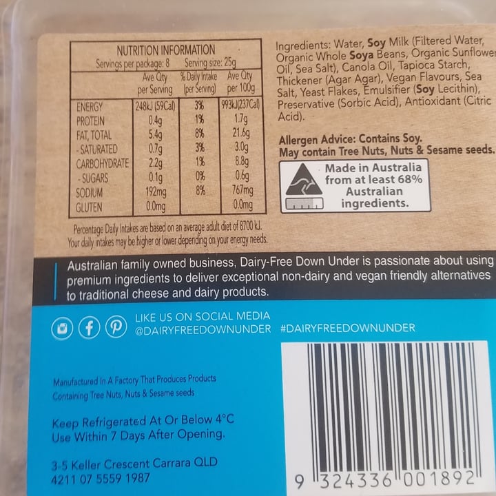 review photo of Dairy Free Down Under Mozzarella Style Slices shared by @margaricafridays on 07 Oct 2020 - review
