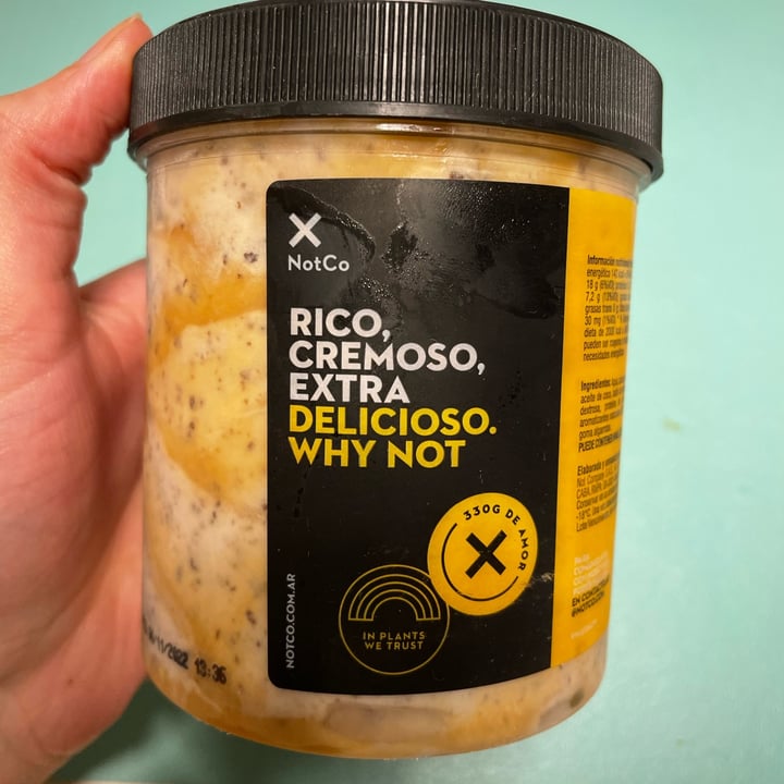 review photo of NotCo Banana Split shared by @emiliaplazaperez on 20 Jun 2022 - review