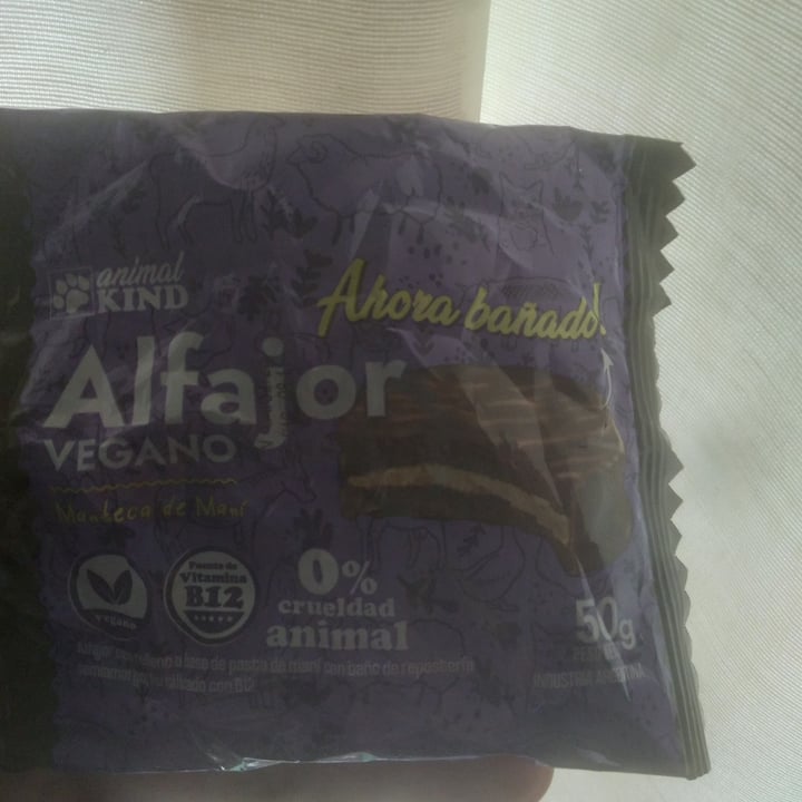 photo of Animal kind Alfajor Bañado En Chocolate shared by @vegan1312 on  22 Oct 2022 - review