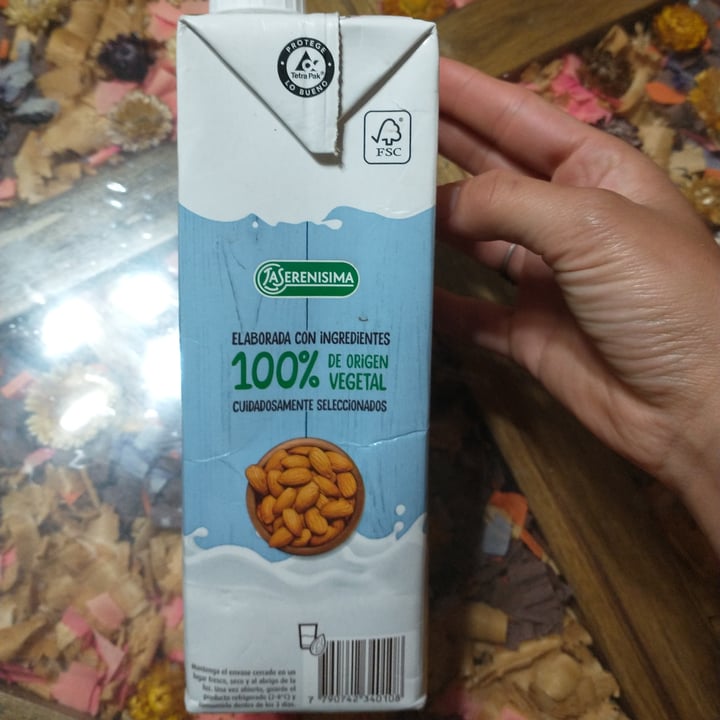 photo of La Serenísima Leche de Almendras Vegetal shared by @camilasm on  19 Dec 2020 - review