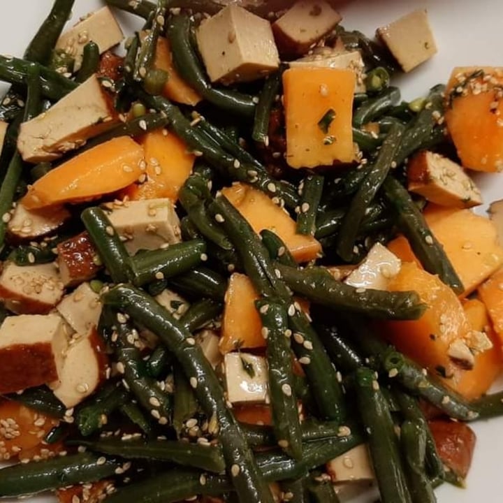 photo of Hotel Sylva & RistoVegan Tofu Saltato Con Verdure Croccanti E Melone shared by @lachiocciola on  10 Mar 2022 - review