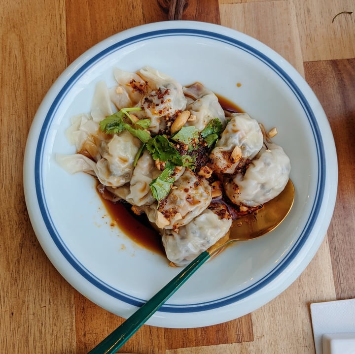 review photo of Green Sprouts Vegetarian Wonton In Homemade Chilli Sauce shared by @mon19 on 14 Nov 2020 - review
