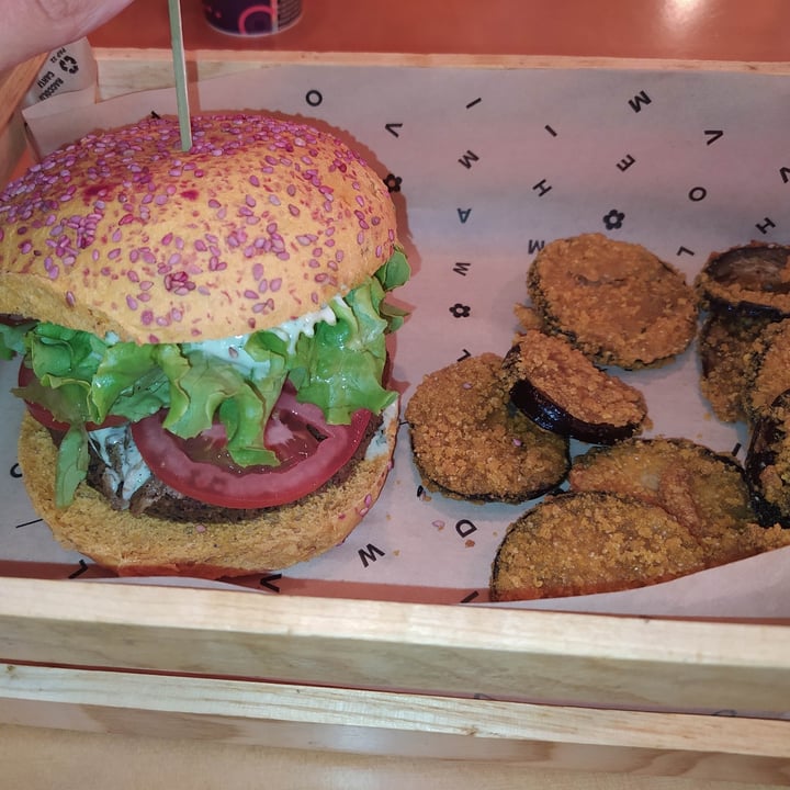review photo of Flower Burger Hercules Burger shared by @layayaveg on 21 Oct 2022 - review