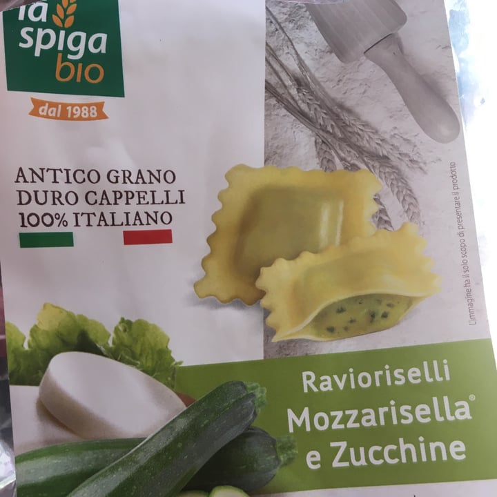 photo of La Spiga Bio Ravioriselli alle zucchine a mozzarisella shared by @raffaelemaiolini on  25 Apr 2021 - review