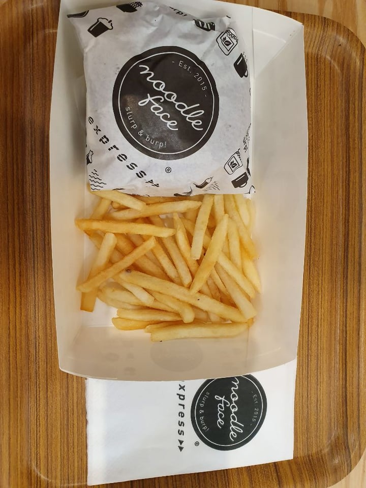 photo of Noodle Face A Meatless Cuisine BBQ Charcoal Burger shared by @shengasaurus on  24 Dec 2019 - review