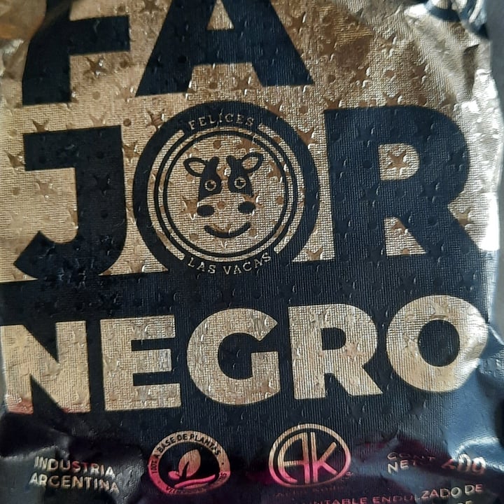 review photo of Felices Las Vacas Alfajor negro sin tacc shared by @betianameaurio on 04 Dec 2022 - review