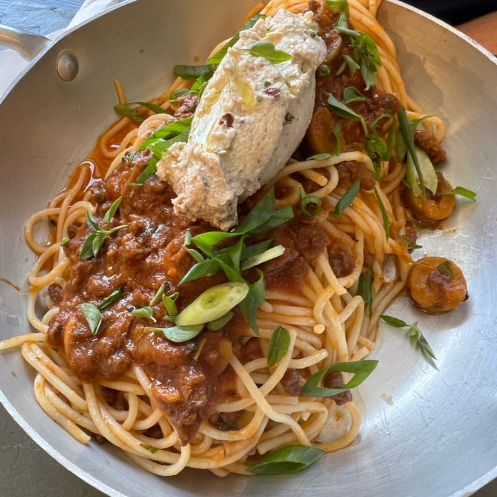 review photo of Umami Gastronomia - Cozinha Vegetariana Spaghetti a Vegnese shared by @camilawinters on 12 Aug 2022 - review