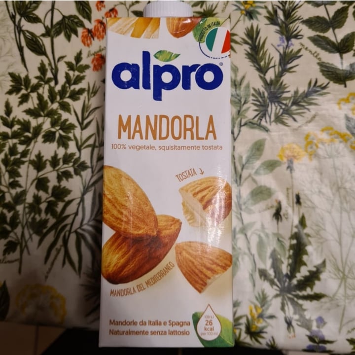 photo of Alpro Mandorla Original shared by @vegpatti on  05 Apr 2022 - review