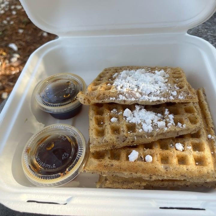 photo of Satch Squared Vegan Waffle shared by @kirbylove on  01 Dec 2022 - review
