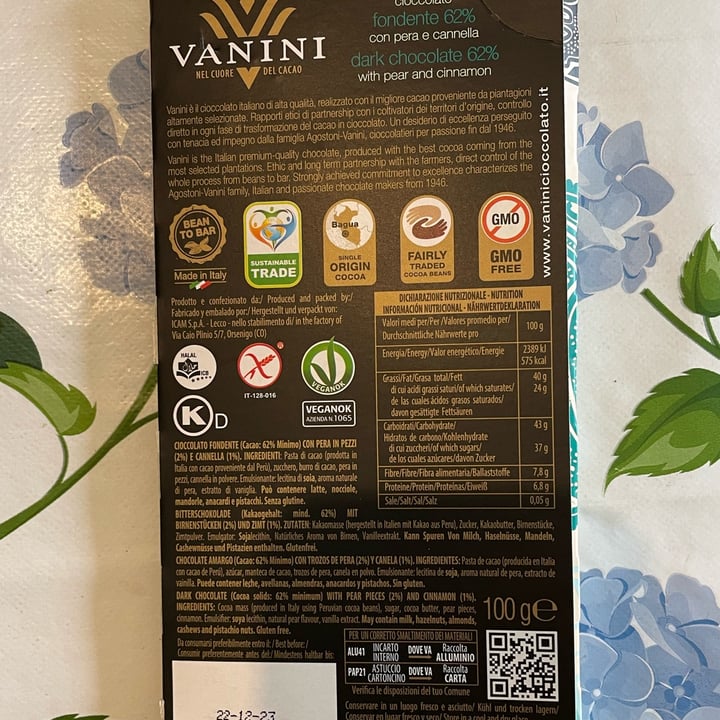 photo of Vanini Cioccolato fondente 62% con pera e cannella shared by @akob98 on  02 Oct 2022 - review