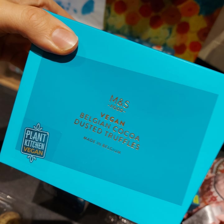 photo of Plant Kitchen (M&S) Cocoa Dusted Truffles shared by @skito1987 on  27 Dec 2021 - review