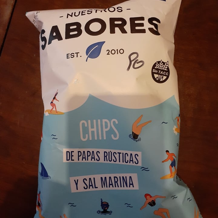 photo of Nuestros Sabores Chips de papas rústicas y sal marina shared by @micaela10 on  27 Jul 2021 - review