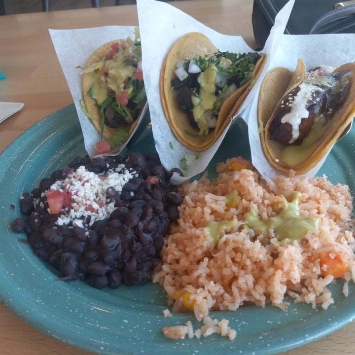 review photo of Tacotarian Taco Plate (gabacho, Chorizó or Barbacoa, Dorado Mashed Potato) shared by @keital on 07 Sep 2022 - review