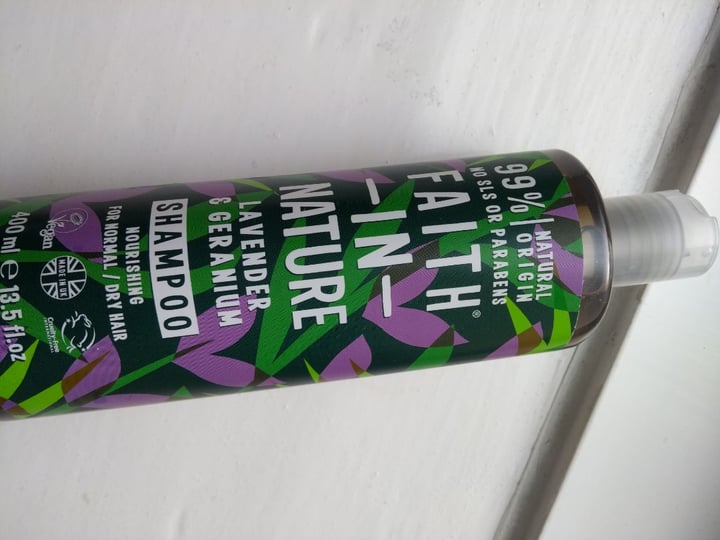 review photo of Faith In Nature Lavender & Geranium Shampoo shared by @stanleycat on 28 Mar 2020 - review