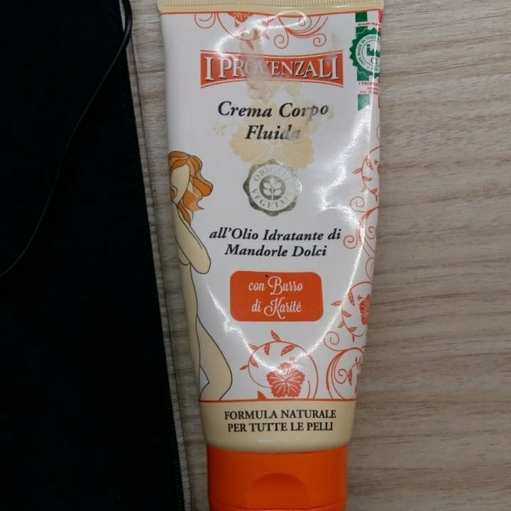 photo of I Provenzali Crema corpo all'olio di mandorle dolci shared by @gioemma on  10 Dec 2021 - review