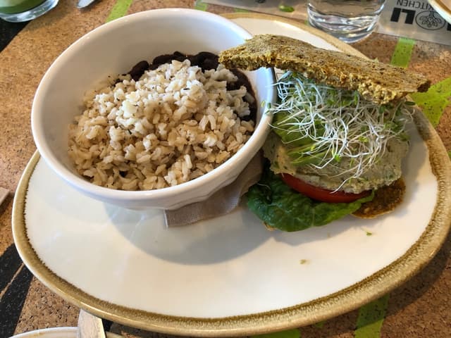 菜肴“Raw Sandwich With Turmeric  Crust  GF”的照片