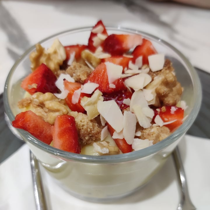 photo of Biga Milano - Pizzeria Contemporanea Crumble alle mandorle shared by @vegangio on  27 May 2022 - review