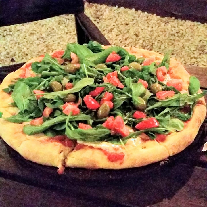 review photo of Collins, Miramar Pizza de rucula y tomate shared by @maria-1990 on 15 Nov 2021 - review