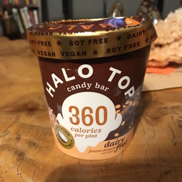 photo of Halo Top Creamery Coconut Ice Cream shared by @shira on  12 Feb 2020 - review