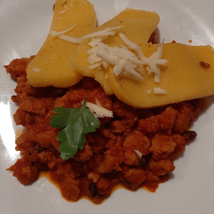 photo of Veganda Chili con polenta shared by @aculem on  15 Apr 2022 - review