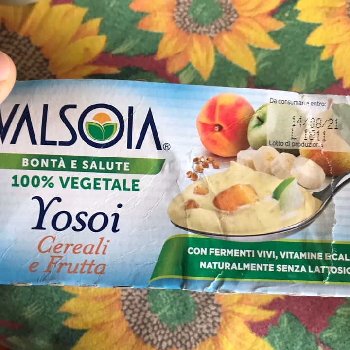 photo of Valsoia Yogurt alla pesca&maracuja shared by @giuliapedron on  02 Aug 2021 - review