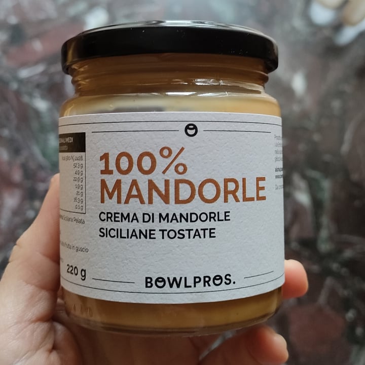 photo of Bowlpros 100% Mandorle Crema di Mandorle Siciliane Tostate shared by @maretta7 on  23 Apr 2022 - review