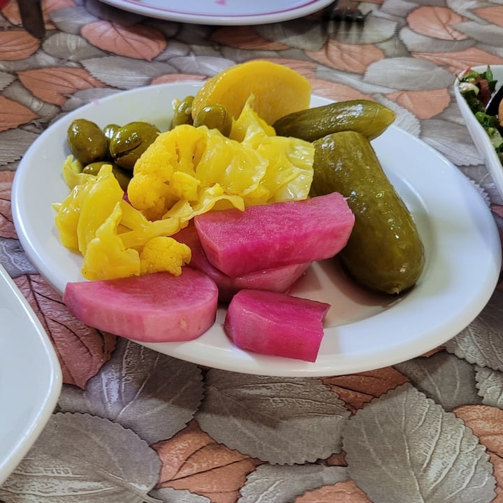 photo of מאכלי היאם אוכל צמחוני חמוצים shared by @analucia1958 on  02 Jun 2022 - review