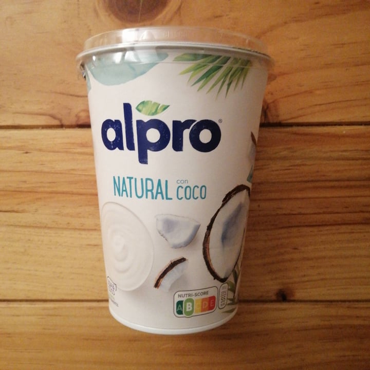 review photo of Alpro Natural Con Coco Yogurt shared by @caritouy on 11 Jan 2021 - review