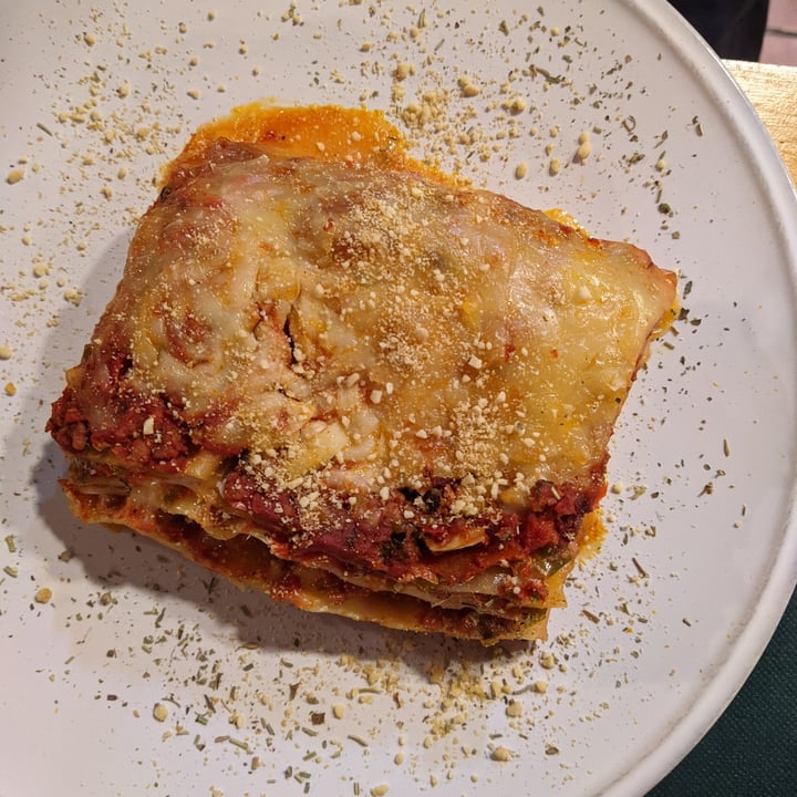 review photo of CactusCat Bar Lasaña shared by @derivilla on 26 Jun 2022 - review