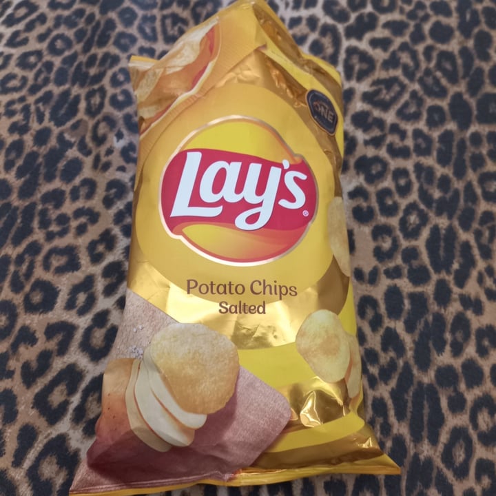 photo of Lay's Lay’s Potao Chips Salted shared by @bl on  17 Dec 2022 - review