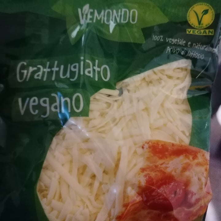 photo of Vemondo Grattugiato Vegano shared by @giorgia12 on  13 Apr 2022 - review