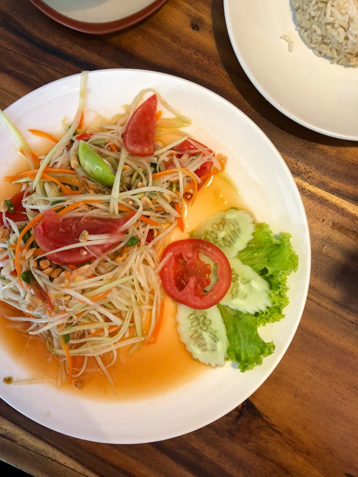 photo of Ethos Vegetarian and Vegan Restaurant Green Papaya Salad shared by @akm on  26 Feb 2018 - review