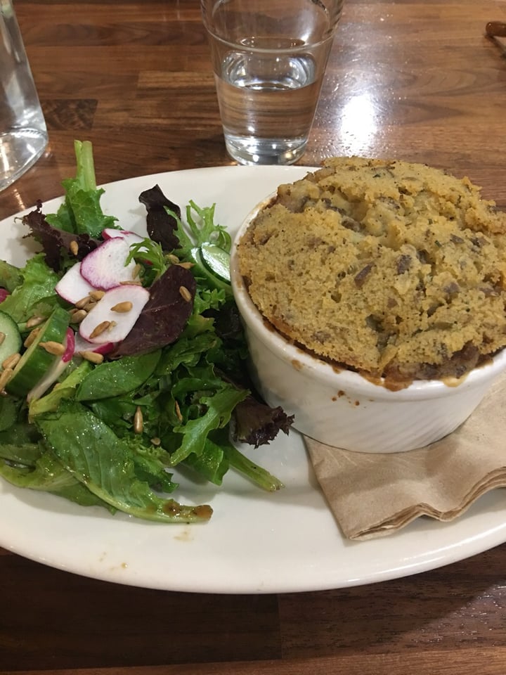 review photo of Floret - By Cafe Flora Lentil Shepard Pie shared by @bezerowastegirl on 08 Nov 2018 - review